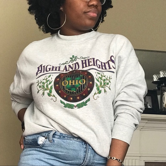 HighLand Crew Neck - Picture 1 of 3